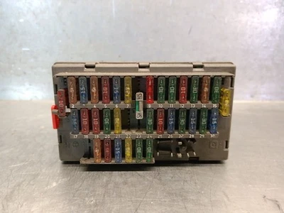 9631527980 SCATOLA RELÈ/FUSIBILI / 5722572 PER CITROËN JUMPY 2.0 HDI - Immagine 1 di 4