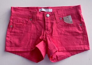 NWT Levi's Shorts Shortie Short Pink Size 25