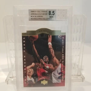 Michael Jordan 1996-97 UD BGS 8.5 CC A Cut Above #CA2 Wizards practice Jersey - Picture 1 of 4