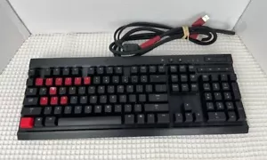 CORSAIR Vengeance K70 Gaming Keyboard Tested working In Good Condition - Zdjęcie 1 z 7