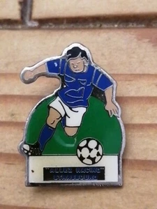 Pin's Pins Pin Enamel 1 Ville France Football RACING "STRASBOURG"  - Picture 1 of 4