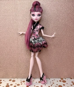 Monster High Monster Exchange Draculaura doll W/ Shoes Kimono Japanese - Bild 1 von 5