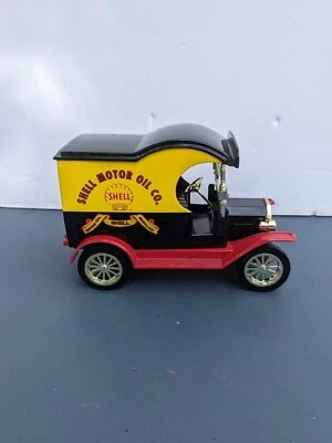 Caja de cambios de juguete ~ Shell Motor Oil Co. ~ Modelo-T ~ Coche de entrega 1912 ~ Banco fundido a presión Foto 1 de 4