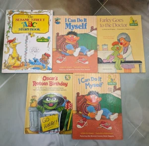 Lot Of 10 Sesame Street Books - Imagen 1 de 11