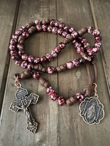 Medalla Milagrosa Rosario Católico Paracord, Perdón Crucifijo de Cobre, Hecho a Mano - Imagen 1 de 4