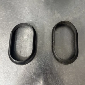 Par de botas de goma con conducto de admisión de aire Ram izquierda derecha OEM 2007-2008 Suzuki GSXR 1000 - Imagen 1 de 6