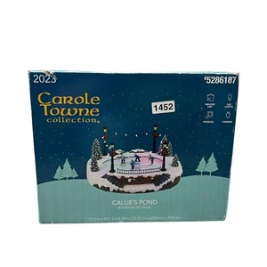 Carole Towne Christmas Village Callies Pond Scene Light Up SEMI WORKS READ - Bild 1 von 8
