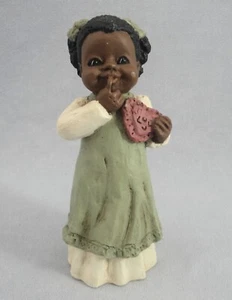 All God's Children Figurine Angel Item 1401 Edition 51 Year 1986 Valentine Heart - Picture 1 of 9