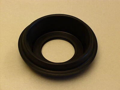 Triumph   Gasschieber-Membran  für Mikuni BST36  Original Mikuni Membrane - Image 1 of 4