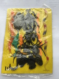 Vintage Vending Card Rubber Type Jigglers Toys creepy bugs bat crow, centipede - Picture 1 of 7