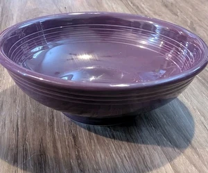 Fiesta 64oz Pedestal Serving Bowl Center Piece Purple Fiestaware Fruit Dish 9.5" - Picture 1 of 15