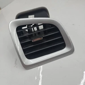 2013 2014 2015 2016 GMC Terrain Left FRONT SIDE DASH AC HEATER AIR VENT OEM - Picture 1 of 4