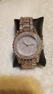 AVON Watch Woman's Sparkling Pink Swarovski Elements Silvertone - Picture 1 of 4