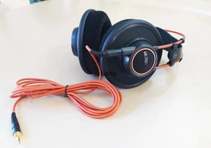 AKG K712 PRO Dynamic Reference Studio Open-Back Over-Ear Wired Black Headphones - Picture 1 of 4