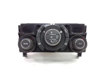 PEUGEOT 308 2007-2013 Commande Climatisation 96718462XT00 - Photo 1/3