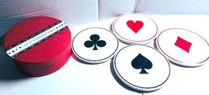 Juego de 4 cartas de póker de corcho de cerámica con herrajes de restauración ACE COASTERS en caja - Imagen 1 de 4