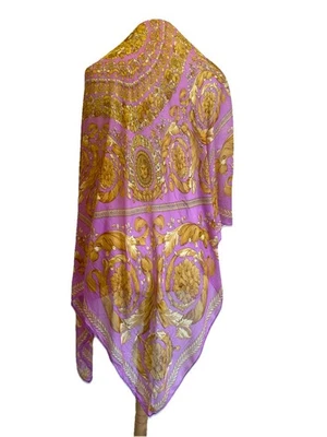 H5# Atelier Versace Baroque Wool Blend Scarf Pink Gold Medusa Print Vintage - Image 1 of 4