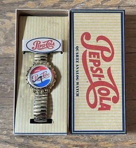 Pepsi-Cola Gold Tone Wrist Watch Bottle Cap Bezel Vintage - Picture 1 of 3