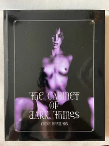 The Cabinet Of Dark Things By China Hamilton L/E No.28 Of 1275 584G - Imagen 1 de 6