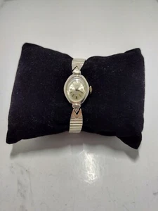 Vtg Waltham Watch Womens Silver Tone 16mm Oval Dial  Stretch Manual Wind - Picture 1 of 9