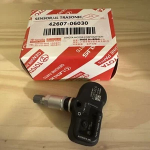 1 Genuine 315MHz PMV-C015 OEM TOYOTA Camry RAV4 Tacoma TPMS 42607-06030 Sensor - Picture 1 of 6