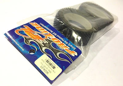 Proline 9024-01 Two New Step-Up M2 (Medium) Tires for Off-Road 1:8 Buggy - Bild 1 von 3