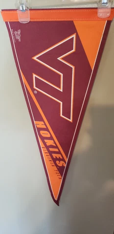 VIRGINIA TECH HOKIES VINTAGE RETRO NCAA FELT PENNANT 6/7/22 Cover