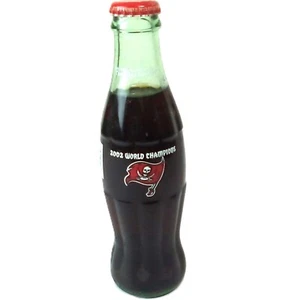 Botella de Coca Cola Tampa Bay Buccaneers 2002 Campeones del Mundo 8 OZ - Imagen 1 de 6