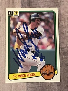 Tarjeta Donruss 1983 firmada por Wade Boggs #586 Certificado de Autenticidad Hof 05 RC Novato Medias Rojas Yankees - Imagen 1 de 2