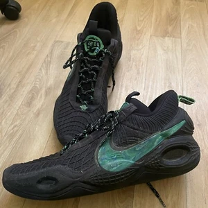 Nike Cosmic Unity EYBL Black Spark Mens Basketball Size 15us DM2827-001 - Foto 1 di 17