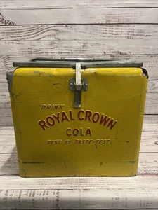 VINTAGE 1950S ROYAL CROWN COLA SODA METAL COOLER CHEST EMBOSSED LETTERS NO TRAY - Picture 1 of 24