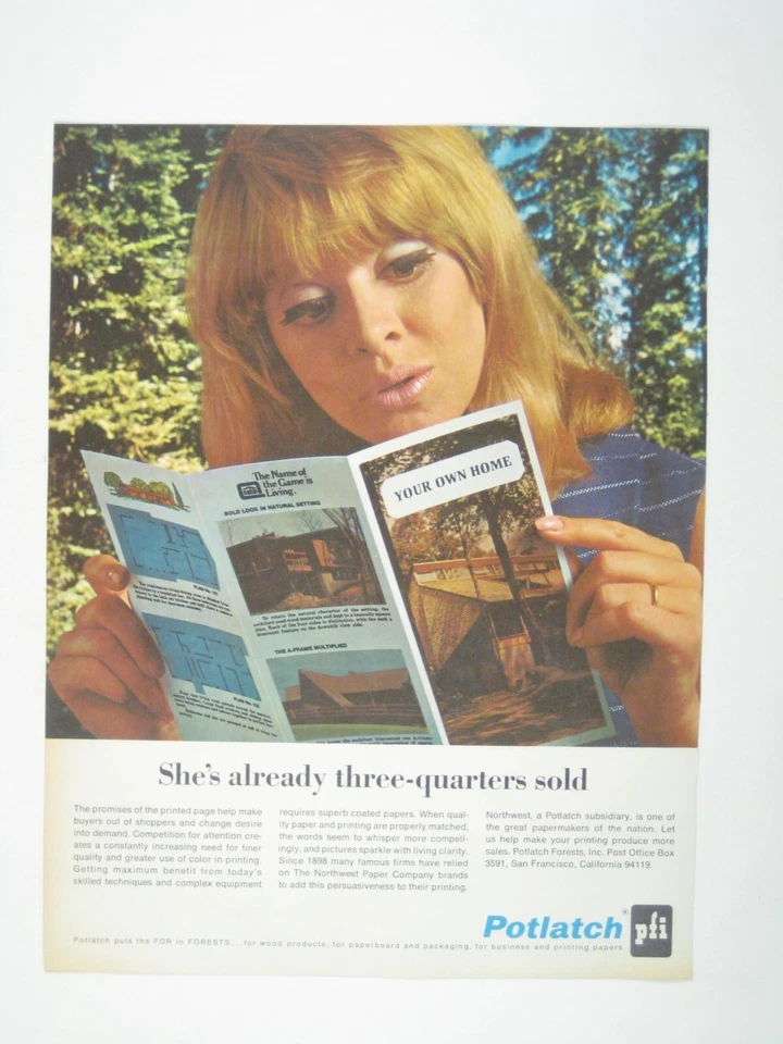 Folleto de lectura de mujer anuncio impreso potlatch vintage años 60 MOD moda al aire libre Foto 1 de 2