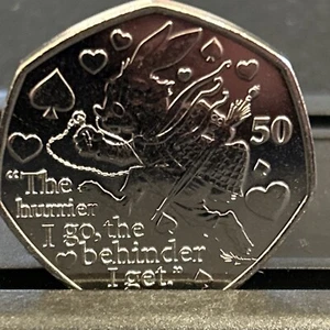 2021 Isle Of Man ALICE 50P Fifty Pence Coin The White Rabbit - Picture 1 of 2