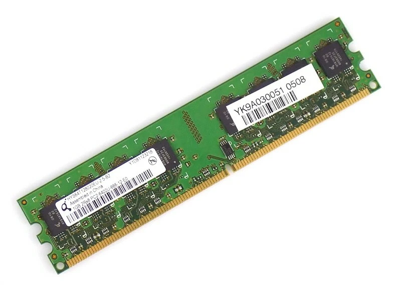 1GB Qimonda HYS64T128020EU-2.5-B2 DDR2 800Mhz CL6 PC2-6400 DIMM RAM Memory - Bild 1 von 1