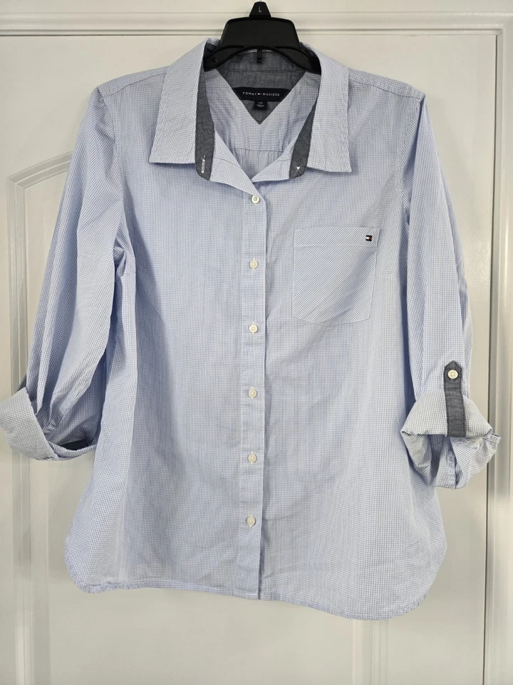 Женская классическая рубашка Tommy Hilfiger на пуговицах с регулируемыми рукавами синяя размер L - Изображение 1 из 3