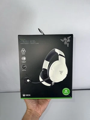 Razer Kaira X Wired Gaming Headset for Xbox Series X/S - White - Image 1 of 3