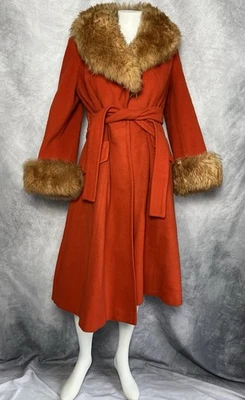 Abrigo vintage de lana de terracota de los años 70 con cinturón y puños gruesos de cuello de oveja M Foto 1 de 4