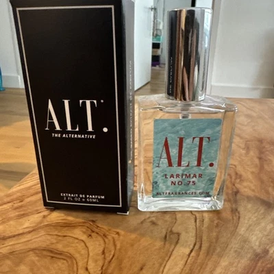 Fragancias ALT - Larimar No.75 (Baccarat Rouge & Virgin Island Water), 2 oz / 60 ml Foto 1 de 2