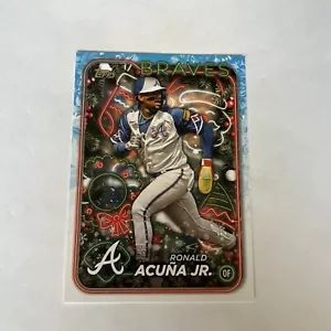 2024 Topps Holiday - Holiday Variation #H100 Ronald Acuña Jr. - Bild 1 von 2