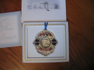 Adorno de Navidad de la Casa Blanca 2006 patriótico EE. UU. nuevo en caja presidente Chester Arthur - Imagen 1 de 4