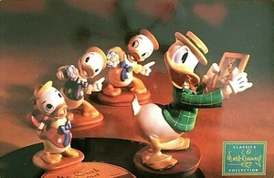 POSTAL Disney 9' X 6" "DONALD & HUEY, DEWEY, LOUIE Duck Steps Out (WDCC) - Imagen 1 de 2
