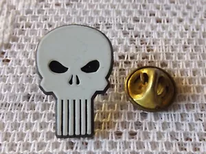 VINTAGE 1992 PUNISHER PLASTIK LOGO PIN * MARVEL COMICS * - Bild 1 von 3