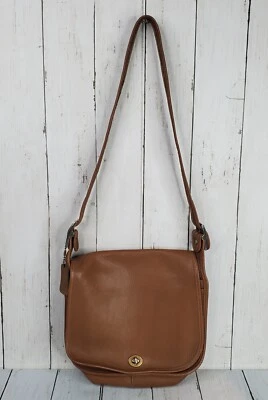 Cartera Bandolera Dorcelle Hecha en EE. UU. Cuero Años 80 De Colección Marrón Suave Mensajero Foto 1 de 4