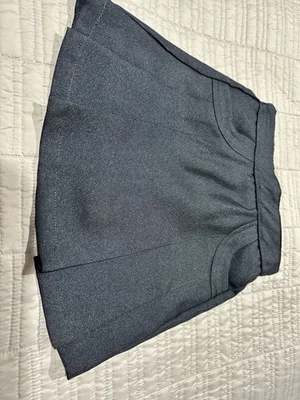 Falda Uniforme Nautica Niños Con Pantalones Cortos Azul Marino Talla 8 Regular Foto 1 de 4