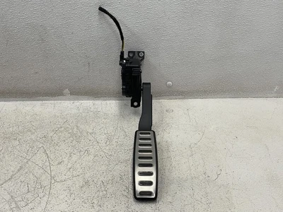 2011-2014 保时捷 Cayenne S 加速器燃气踏板组件黑色 1596 原始设备制造商 — 第 1/4 张图片