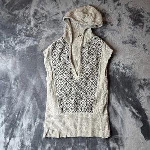 Free People kleine ärmellose Wollweste mit Kapuze grau geometrisches Muster - Bild 1 von 6