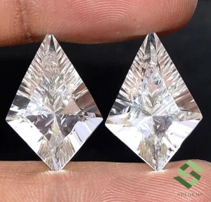 Coppia Forme Tagliate Cristalli Naturali 22x15 mm 21,94 CTS Pietre Gemme Sfaccettate - Foto 1 di 7