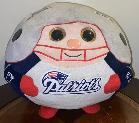 New England Patriots - Ty Beanie Ballz - Plush NFL TY Beanie Babies 10” Cover