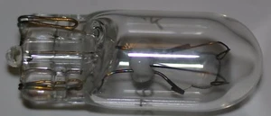 No.194 - MINIATURE LAMP LIGHT BULB (replaces No.158 and 193 -GE - Picture 1 of 1