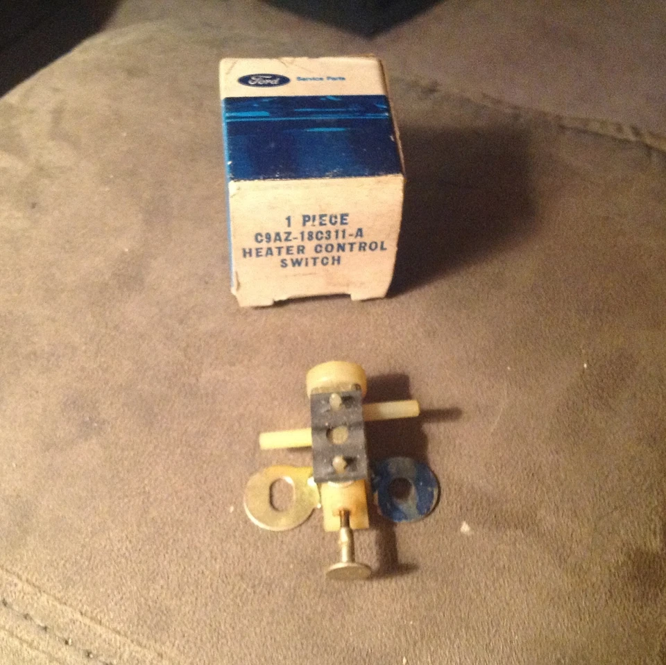 НОВЫЙ ИЗ СТАРЫХ ЗАПАСОВ 1969 1970 FORD GALAXIE & MERMERCURY ПЕРЕКЛЮЧАТЕЛЬ УПРАВЛЕНИЯ СЕРВОПРИВОДОМ КОНДИЦИОНЕРА - Изображение 1 из 3